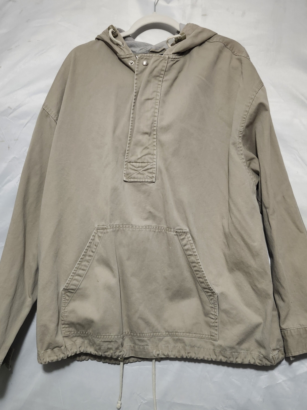 GAP Men's Hooded Windbreaker in Beige